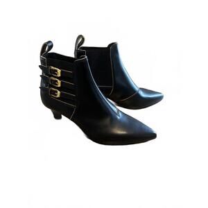 Gucci Black Leather Buckle Ankle Boots 35 | Gold Hardware
